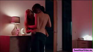 MILF Sarah Vandella lõpuks ei tuss köniinsä, mille Liv Looduses