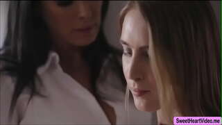 ̢� Lux 마지막으로 섹스중 레이건 Foxxs wet pussy