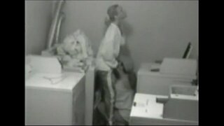 Nonofo i roto i te horoi ruma