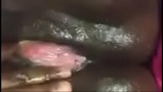 Cluich wit dat chocolate fliuch pussy