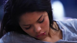 בעלי עושה אהבה עם אשתו, לאחר שעות המשרד