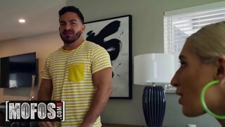 Mbeling Pass - MOFOS